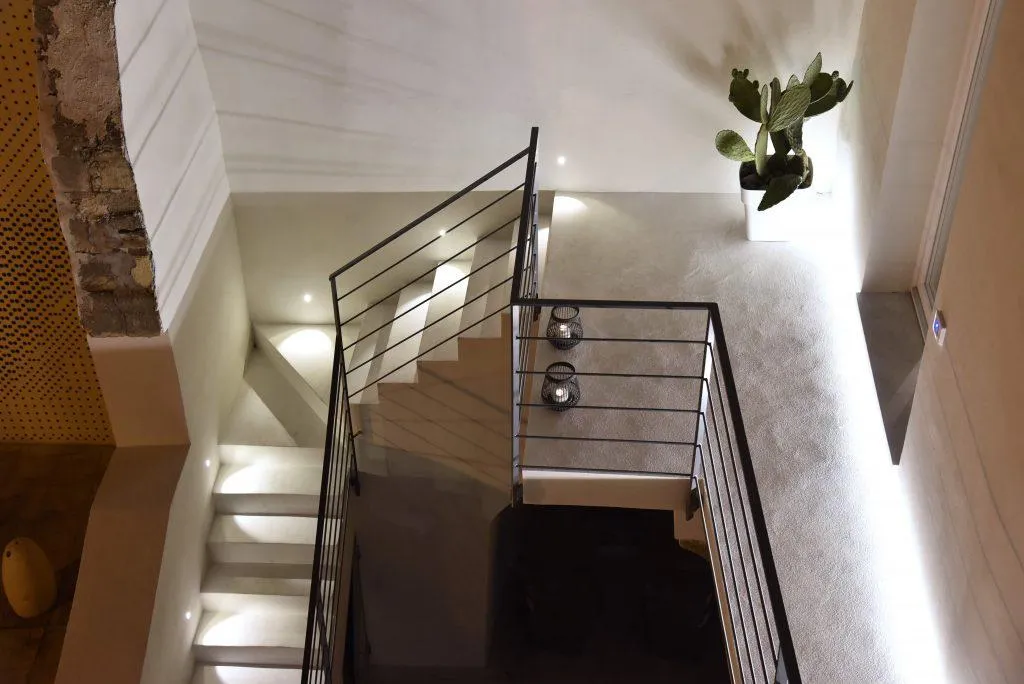 Scala interna della camera su due livelli